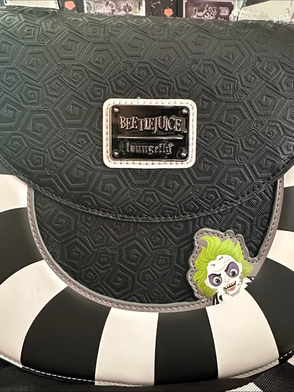 NWT Loungefly Beetlejuice Sandworm Crossbody Bag - Picture 3 of 10